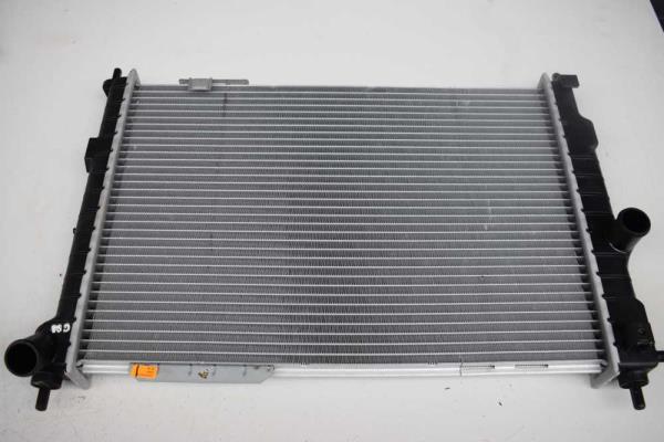 RADIATEUR OPEL ASTRA F -1998 1.6 / 1.8 / 2.0 ESSENCE + 1.7DIESEL ( PIECE NEUVE ) - Vue 1